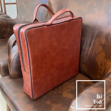 Thricius Arena Tasarım Çekmeceli Masif Ahşap Satranç Takımı El İşçiliği Ağaç Satranç Seti Lüks VIP