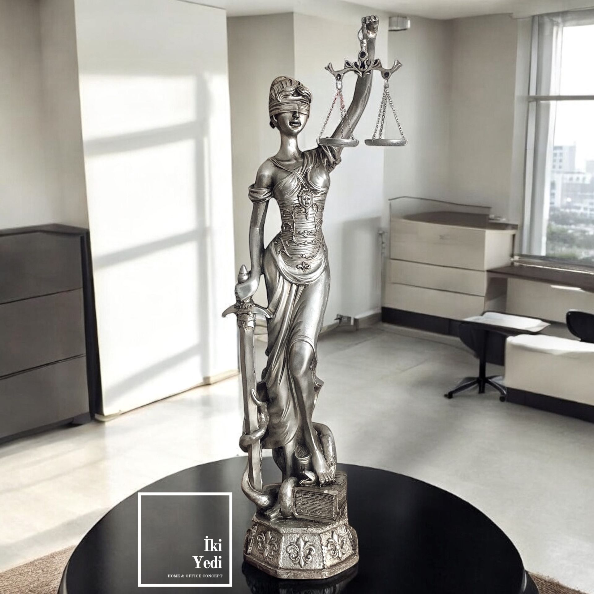 Adalet Tanrıçası Heykeli 69 cm Gümüş Gri Büyük Boy Themis Biblosu Lady Justice Hukuk Ofisi Dekorasyon Ürünleri Avukata Hediye