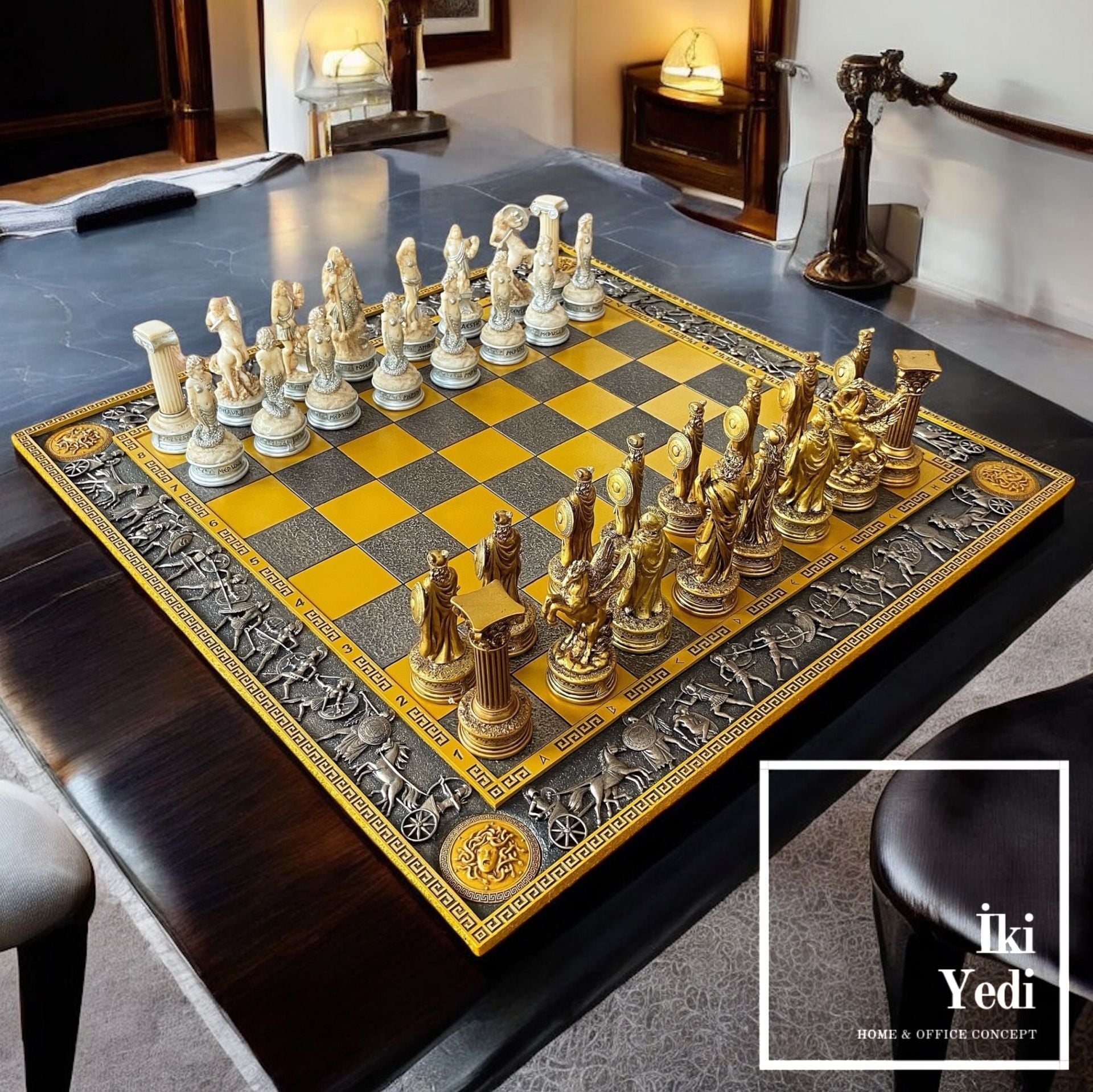 Veronese Wise Design Lüks Satranç Takımı Mermer Tozu Polyester Bronz Kaplama Detaylı Özel VIP Lux