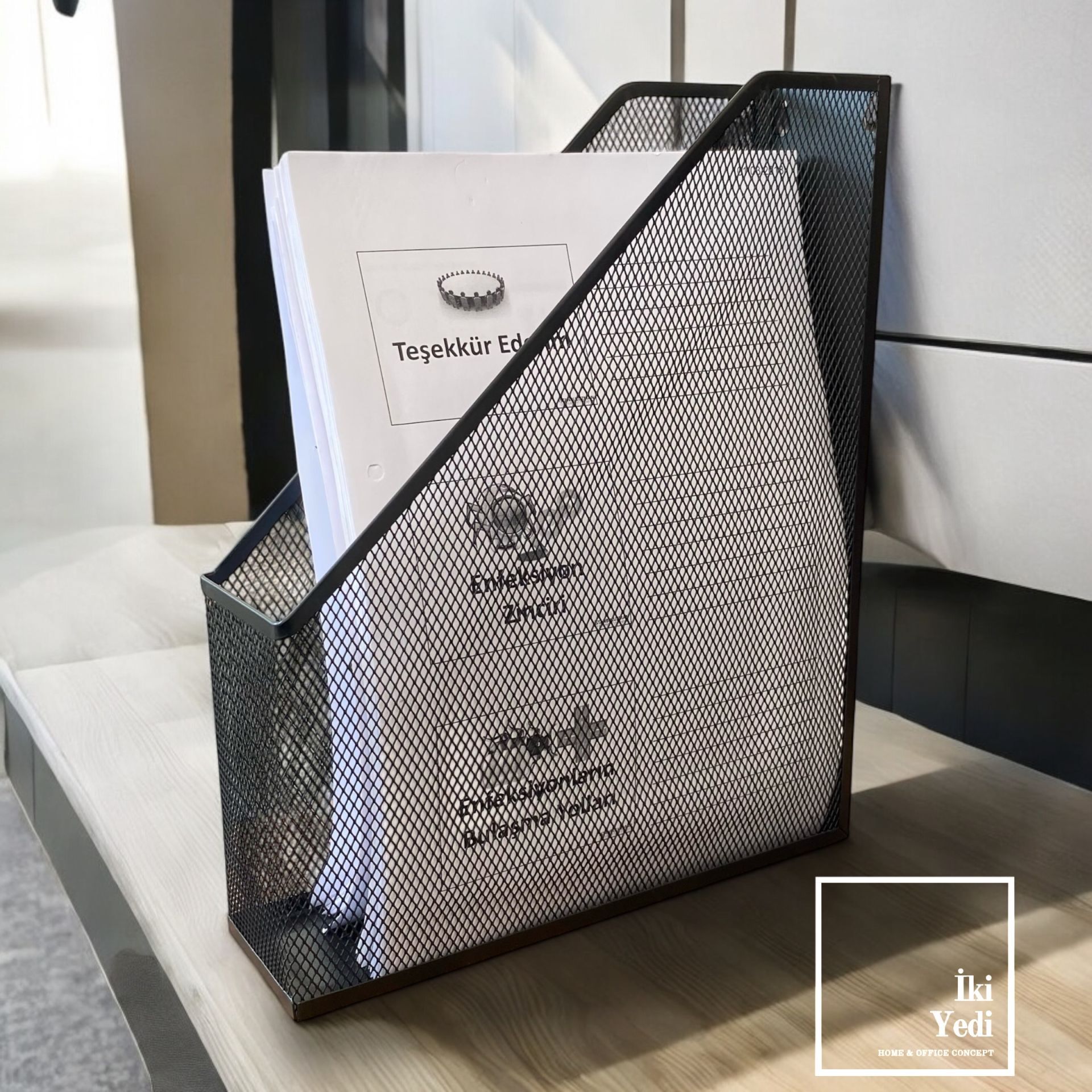 Kalu Siyah Metal Evrak Rafı – Masaüstü Düzenleyici Tel Örgü Dosyalık, Ofis ve Çalışma Masası İçin