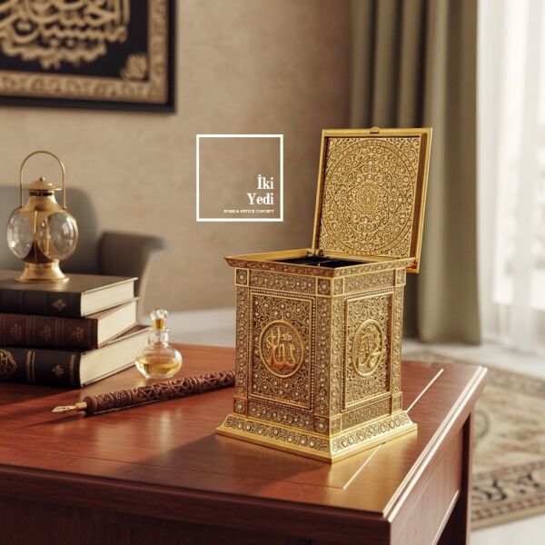 Mahfuz Şık Kur’an Kutusu Seti – Seccade, Tesbih ve Kur’an-ı Kerim Özel Hediye Seti Geleneksel Dini