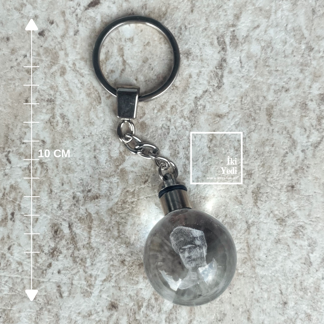Atatürk Figürlü Anahtarlık, Kristal Küre Tasarım, Hediyelik Anahtarlık, Ofis ve Araba Aksesuarı