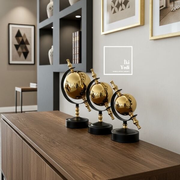 Ferguson Orbit Set 3’lü Dekoratif Küre Takımı Metal Modern Ofis Salon Masaüstü Obje Altın Küre