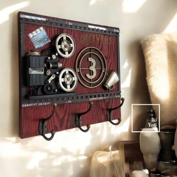 Sinemaskop Retro Sinema Temalı Duvar Askılığı – Film Makaralı Dekoratif Ceket ve Anahtarlık Askı