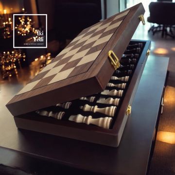 Araujo Ahşap Hazneli Mıknatıslı Satranç ve Dama Takımı – Katlanabilir Lüks Oyun Seti Hediyelik Şık