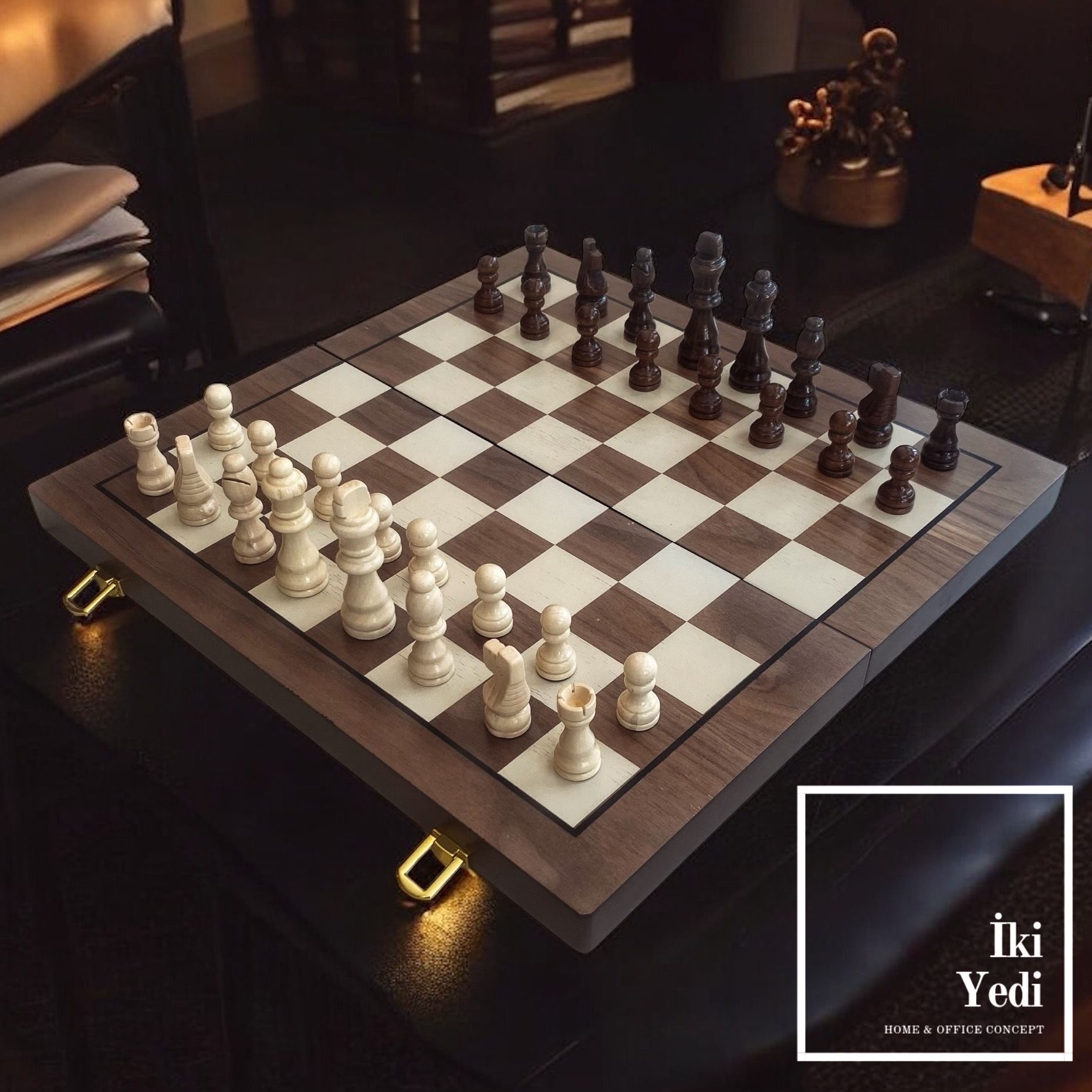 Araujo Ahşap Hazneli Mıknatıslı Satranç ve Dama Takımı – Katlanabilir Lüks Oyun Seti Hediyelik Şık