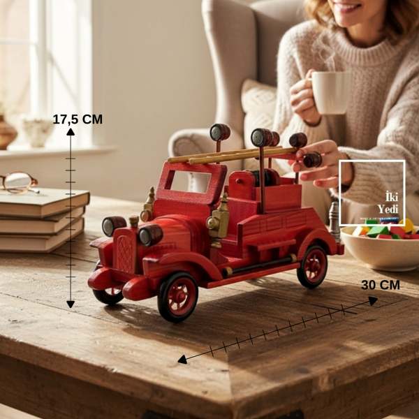 Novinko 771 Cesur Kahramanların Arabası Retro Ahşap İtfaiye Arabası Maketi Modeli Kırmızı Dekoratif