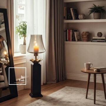 Cornella 76 cm Ayaklı Dekoratif Mumluk Şamdan Cam Abajur Tasarımlı Vazo Obje Ev Ofis Aksesuarı Lüks