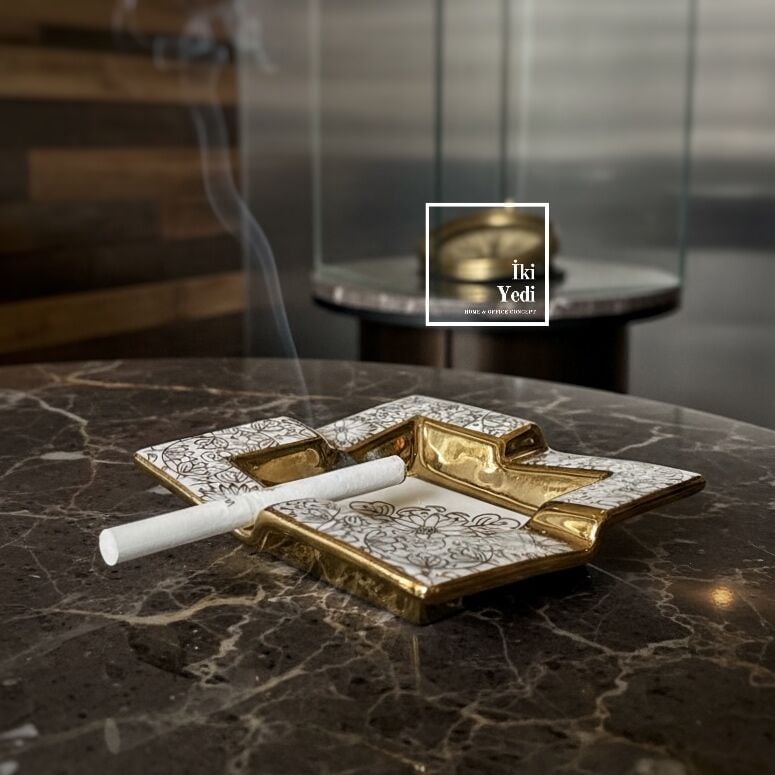 Tominay 7710 Kraliyet Dokunuşu Seramik Küllük Dekoratif Masa Üstü Ofis Aksesuar Hediyelik Eşyalar