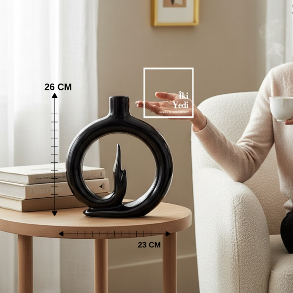 Akışın İçinde Denge Modern Dekoratif Vazo Siyah Seramik Salon Ofis Masa Üstü Obje Meditasyon Figür