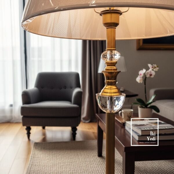 Espoir Fransız Tasarım Lambader Gold Gövde Keten Kumaş Şapkalı Salon Lambası Modern Lüks Aydınlatma