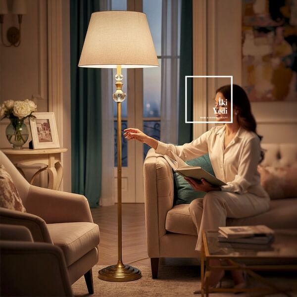 Espoir Fransız Tasarım Lambader Gold Gövde Keten Kumaş Şapkalı Salon Lambası Modern Lüks Aydınlatma