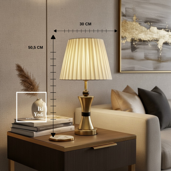 Miramon Abajur Gold Siyah Detaylı Modern Masa Lambası Salon Yatak Odası Dekoratif Aydınlatma Hediye