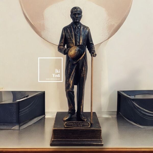 Siyah Eskitme Şapkalı Şık Mustafa Kemal Atatürk Heykeli Ofis Hediyesi Ev Dekorasyonu Yeni İş Hediye