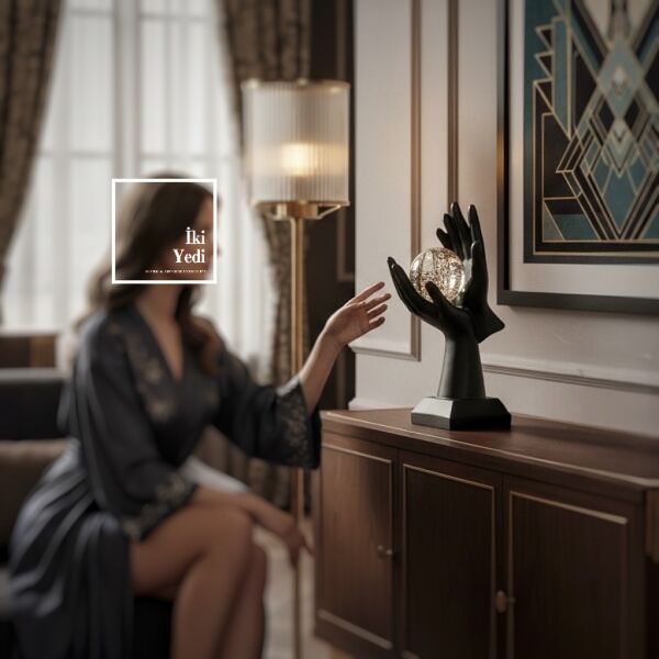 Boucho Umudu Ellerinde Tut Dekoratif Biblo Cam Küreli Modern Heykel Ofis Ev Aksesuarı Hediyelik Şık