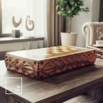 Santos Oyma Desen Masif Ahşap Tavla Takımı Parlak Kaplamalı Antik Tema Unutulmaz Hediye Backgammon