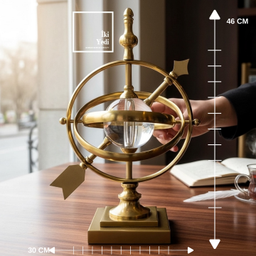 Joanne Gold Altın Renk Cam Küreli Armillary Metal Obje Dekoratif Masaüstü Aksesuar Ofis Salon Stili