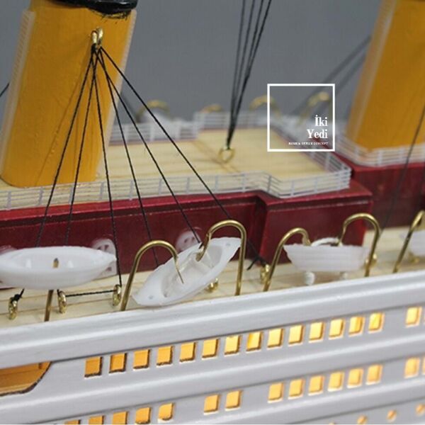 Higuain 80×30 cm Ledli Titanik Ahşap Gemi Maketi, Büyük Boy Dekoratif Obje – Hediyelik