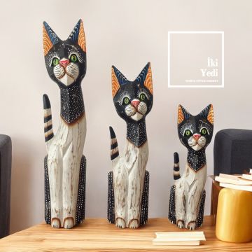 Tizzy 50 cm 3’lü Ahşap Kedi Figürü Takımı El Yapımı Otantik Dekoratif Objeler Hediye
