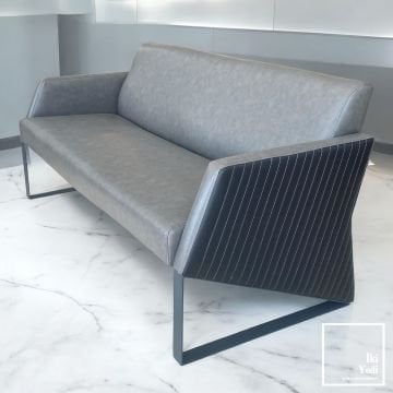 Patrice Metal Ayaklı Kaliteli Deri Üçlü Kanepe 3 Kişilik Koltuk Ofis Bekleme Koltuğu Büro Misafir Dinlenme Salonu Makam Odası Mobilyası Önü