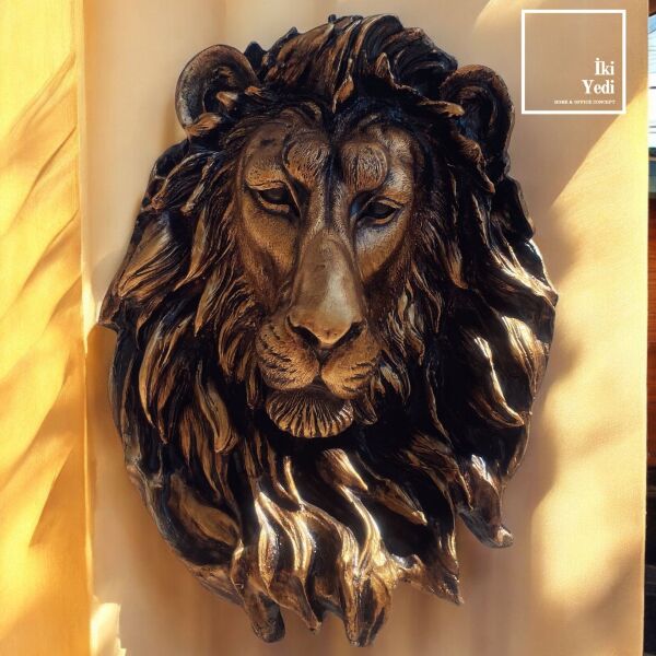 Büyük Aslan Başı Duvar Dekoru 42 cm Gold Aslan Kafası Objesi Dekoratif Heykeller Ofis Hediyesi Aslan Burcuna Sıradışı Hediyelik Figür